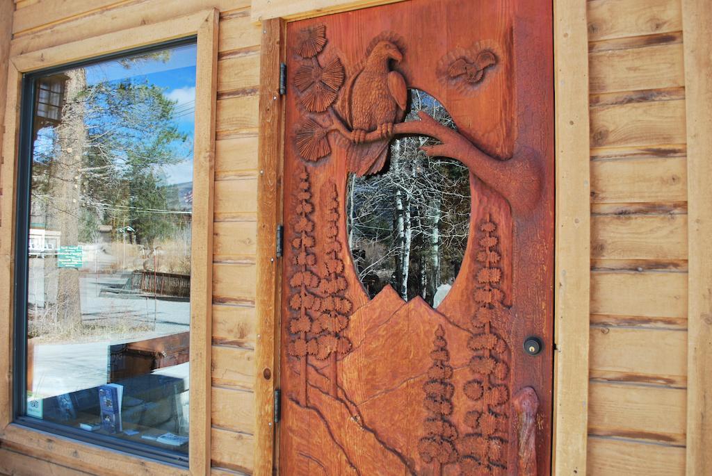 Double Eagle Resort And Spa June Lake Bagian luar foto