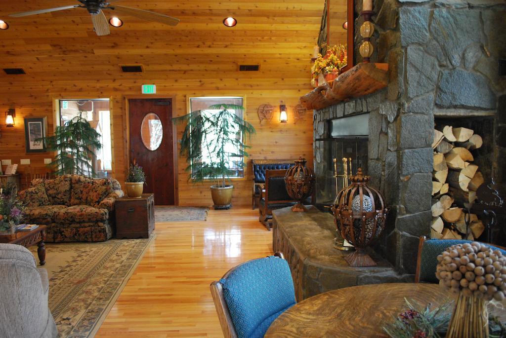 Double Eagle Resort And Spa June Lake Bagian luar foto