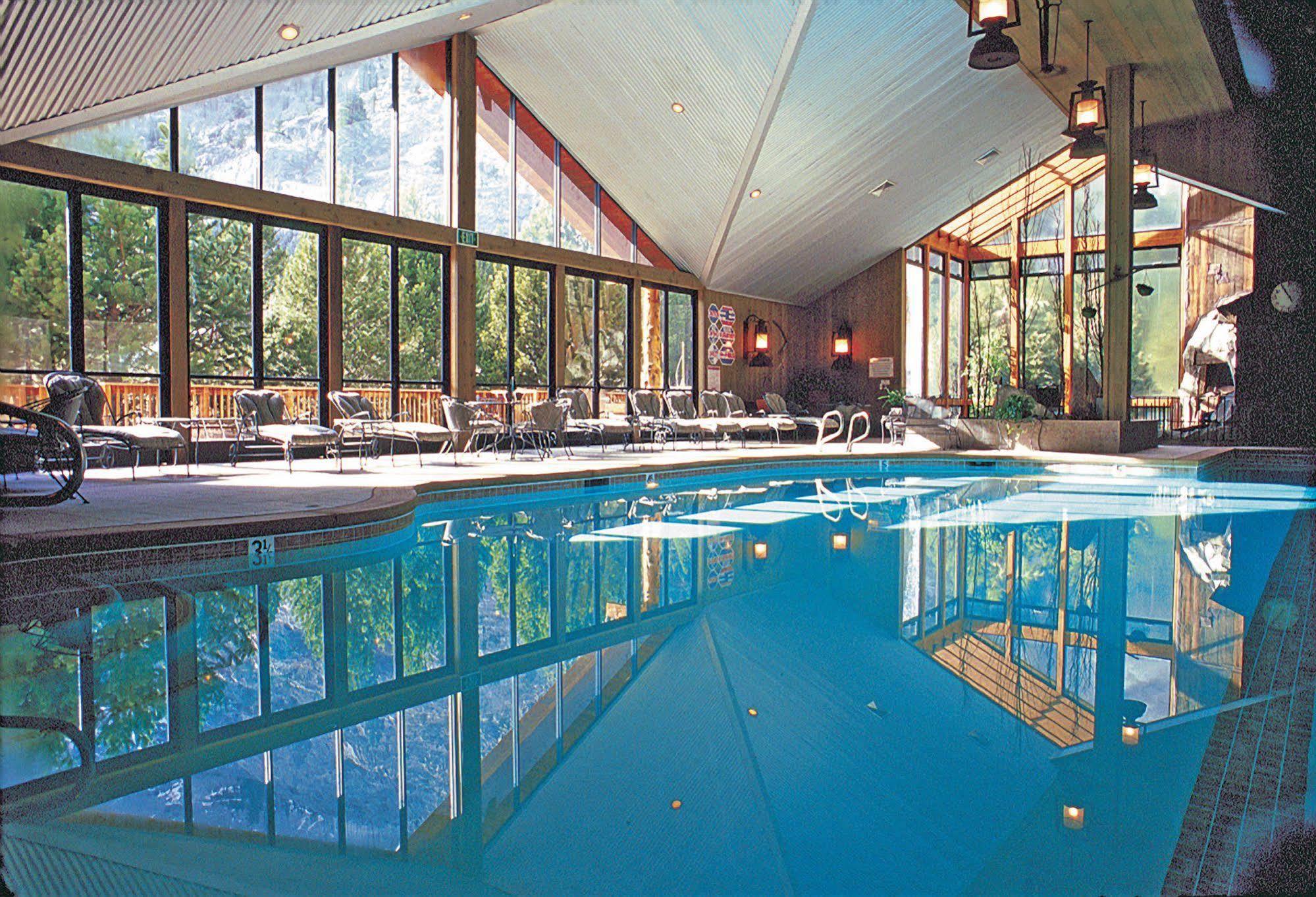 Double Eagle Resort And Spa June Lake Bagian luar foto